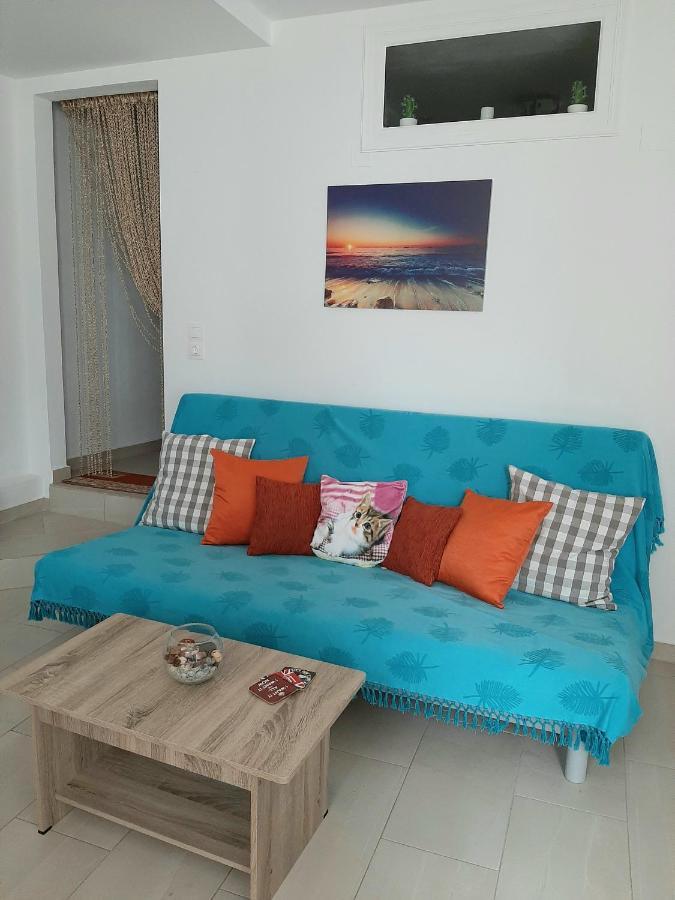 Quiet, Colourful Home In Cyclades Adiata Exterior foto